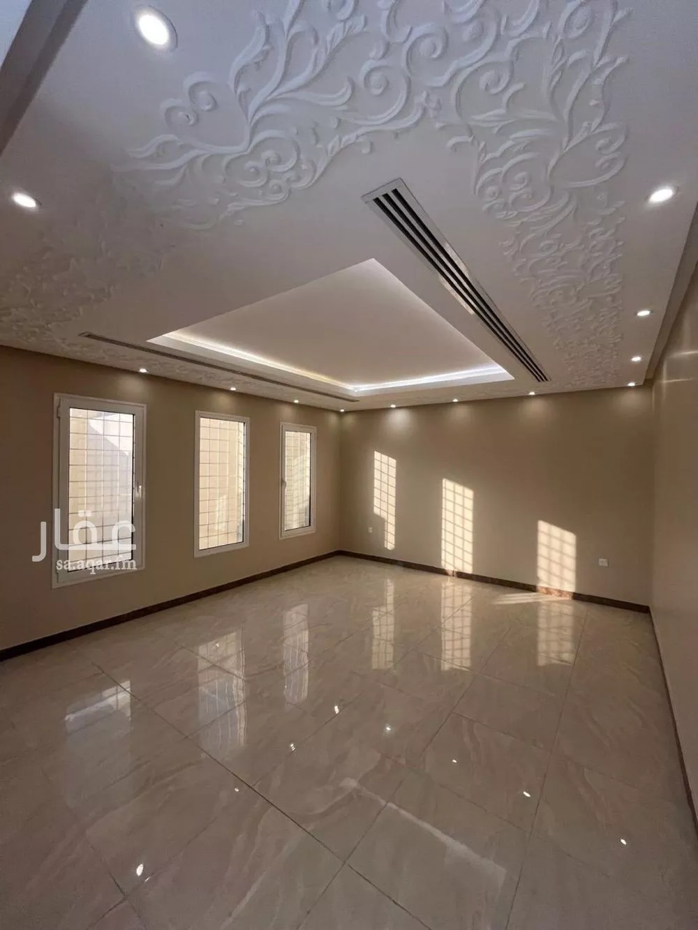 فيلا 6 غرف في الشعلة 1