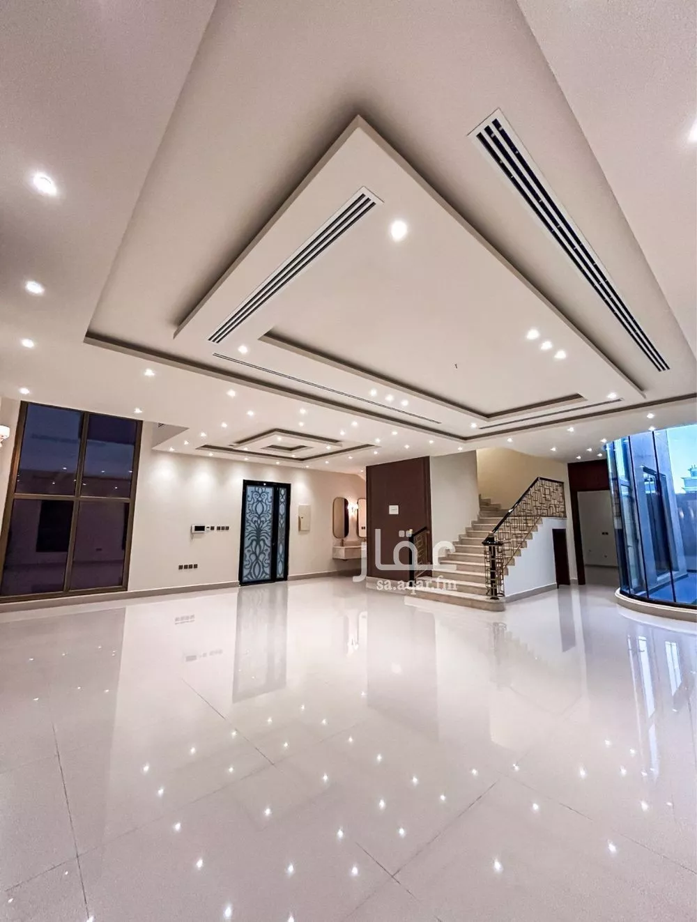 فيلا 6 غرف في البحر 3