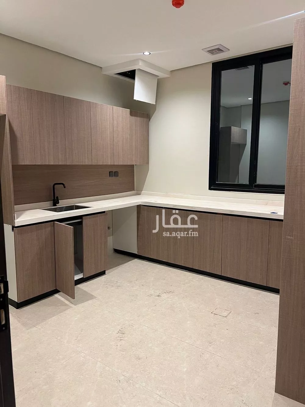 6 bedroom apartment in Taibah 2