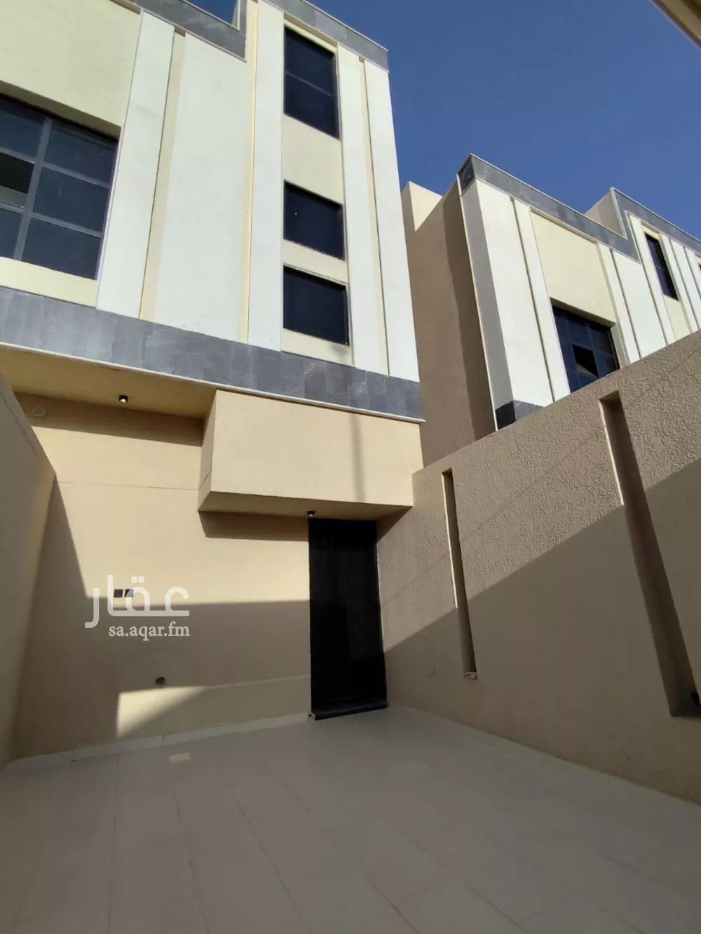 5 bedroom floor in Tuwaiq 2