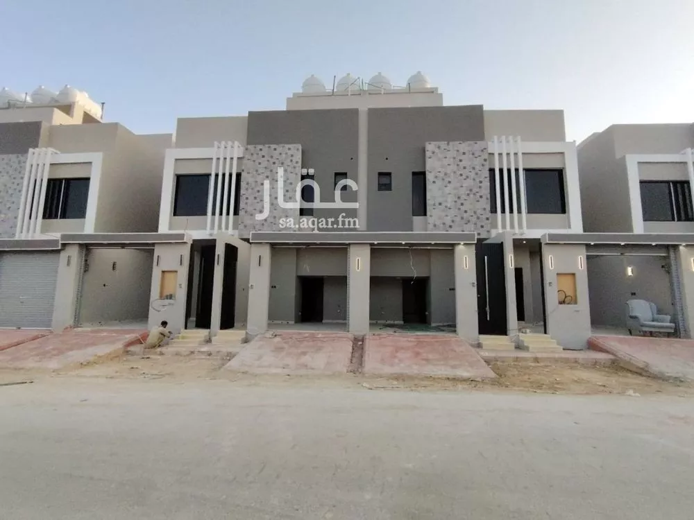 5 bedroom floor in Badr 1