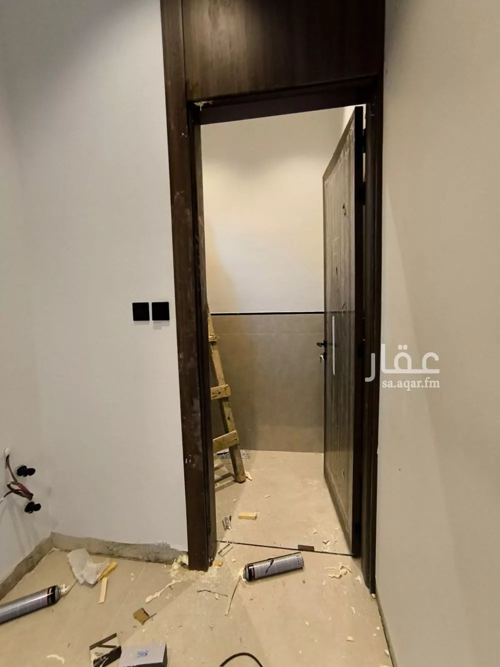 دور 4 غرف في السويدي 5