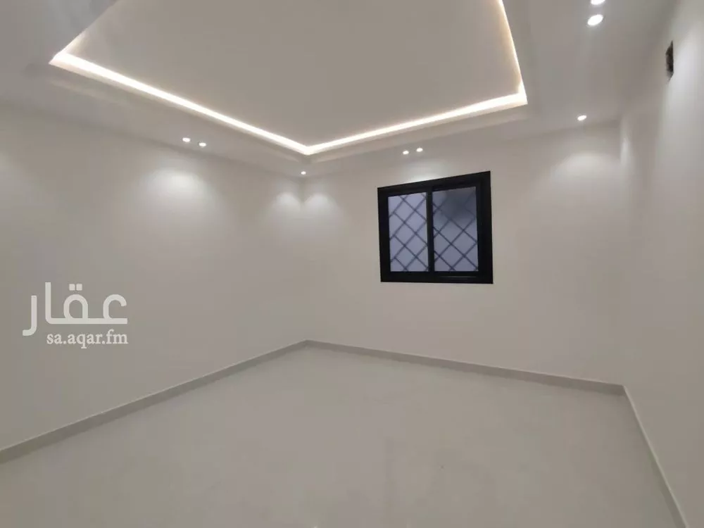 5 bedroom floor in Badr 3