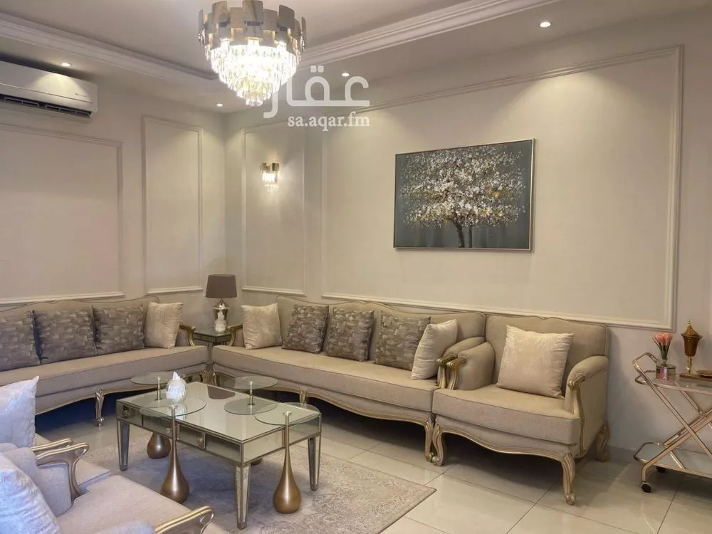 فيلا 5 غرف في بدر 2