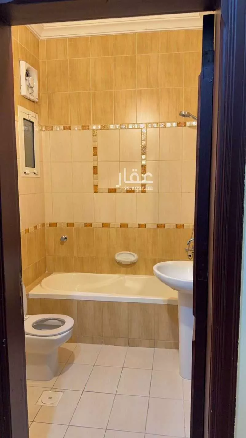 5 bedroom apartment in Bani Malik 2