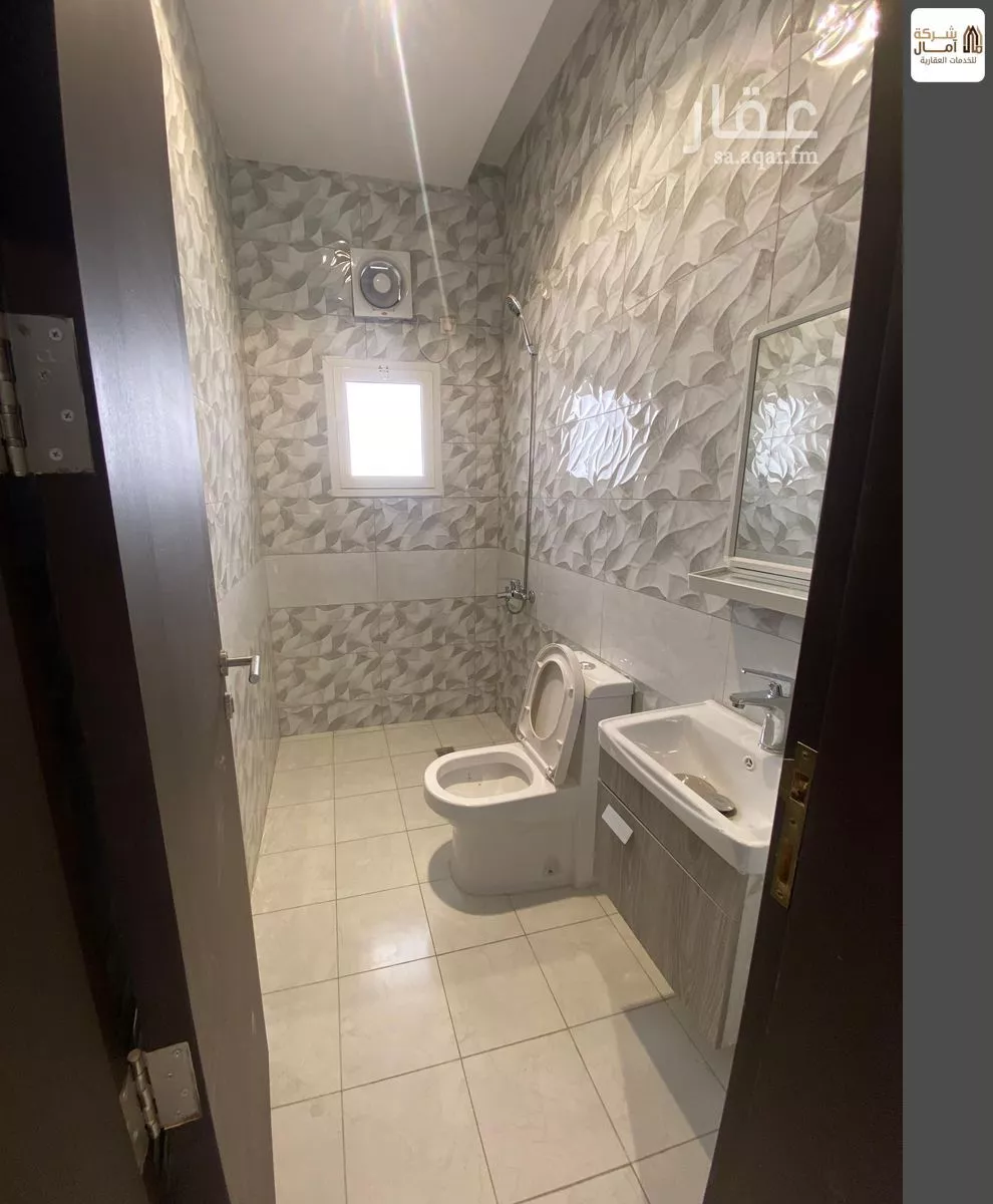 شقة 3 غرف في الريان 5