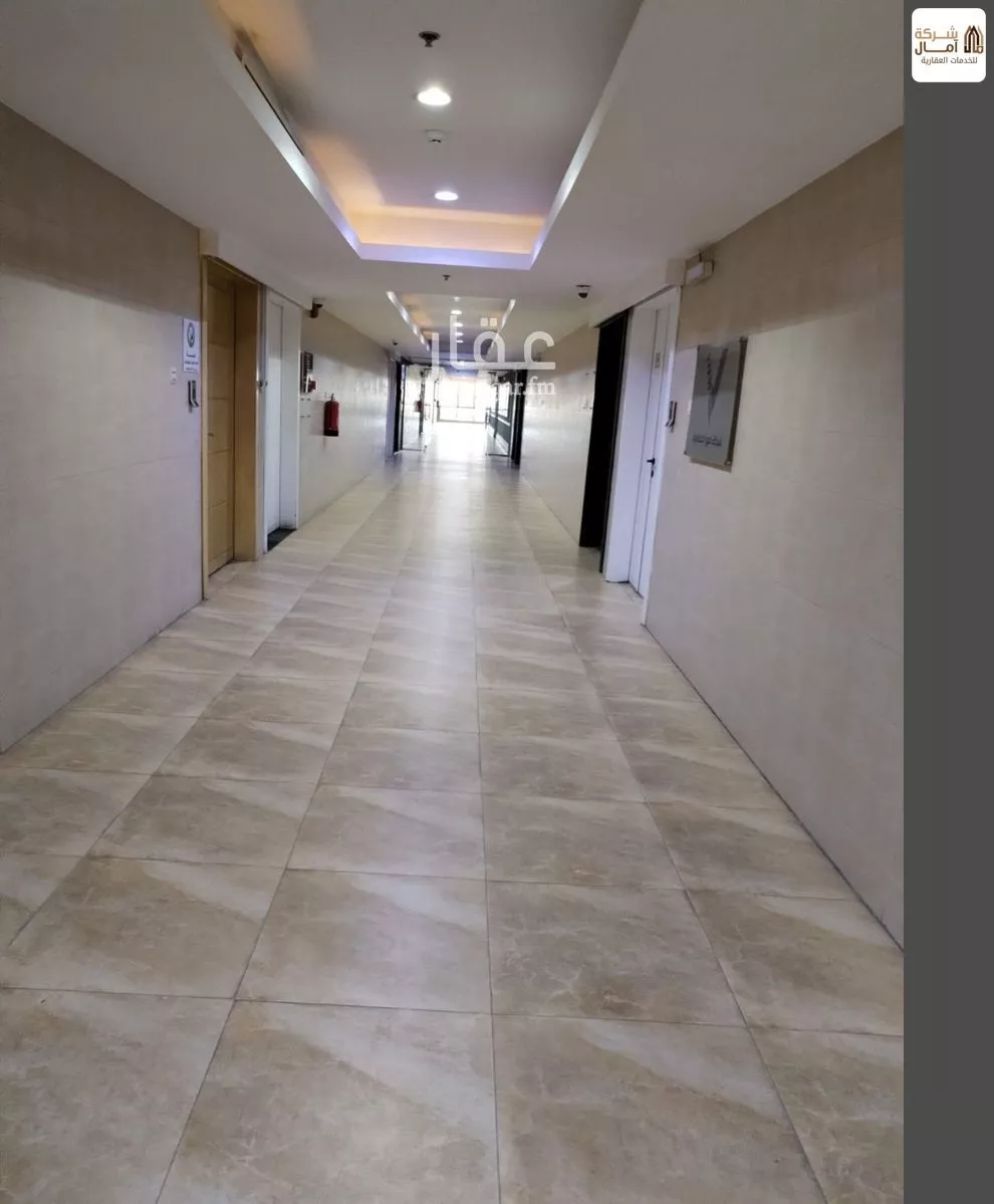 مكتب 88 م² في الشهداء 2