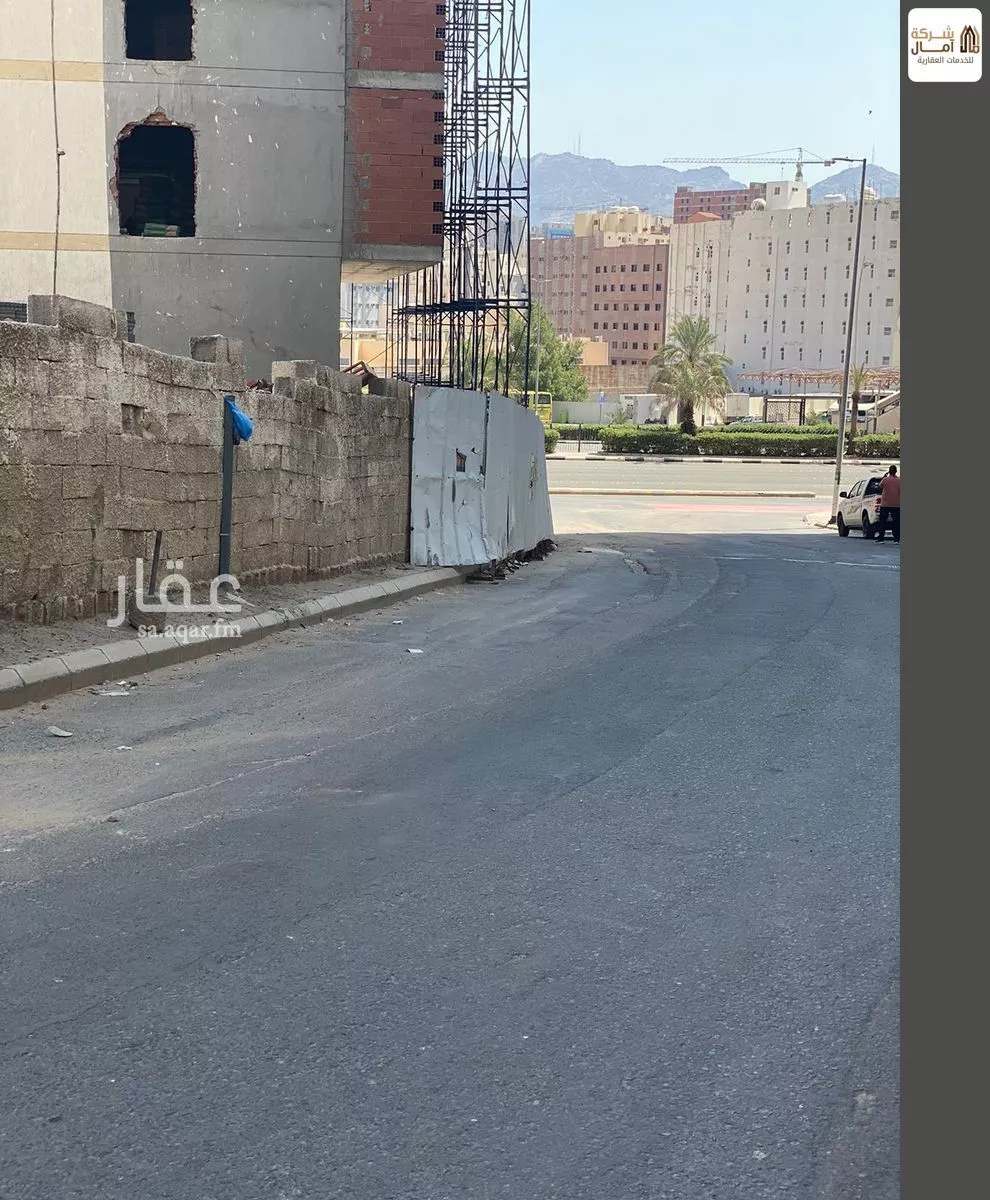 land in Al Jamiah, Makkah 5