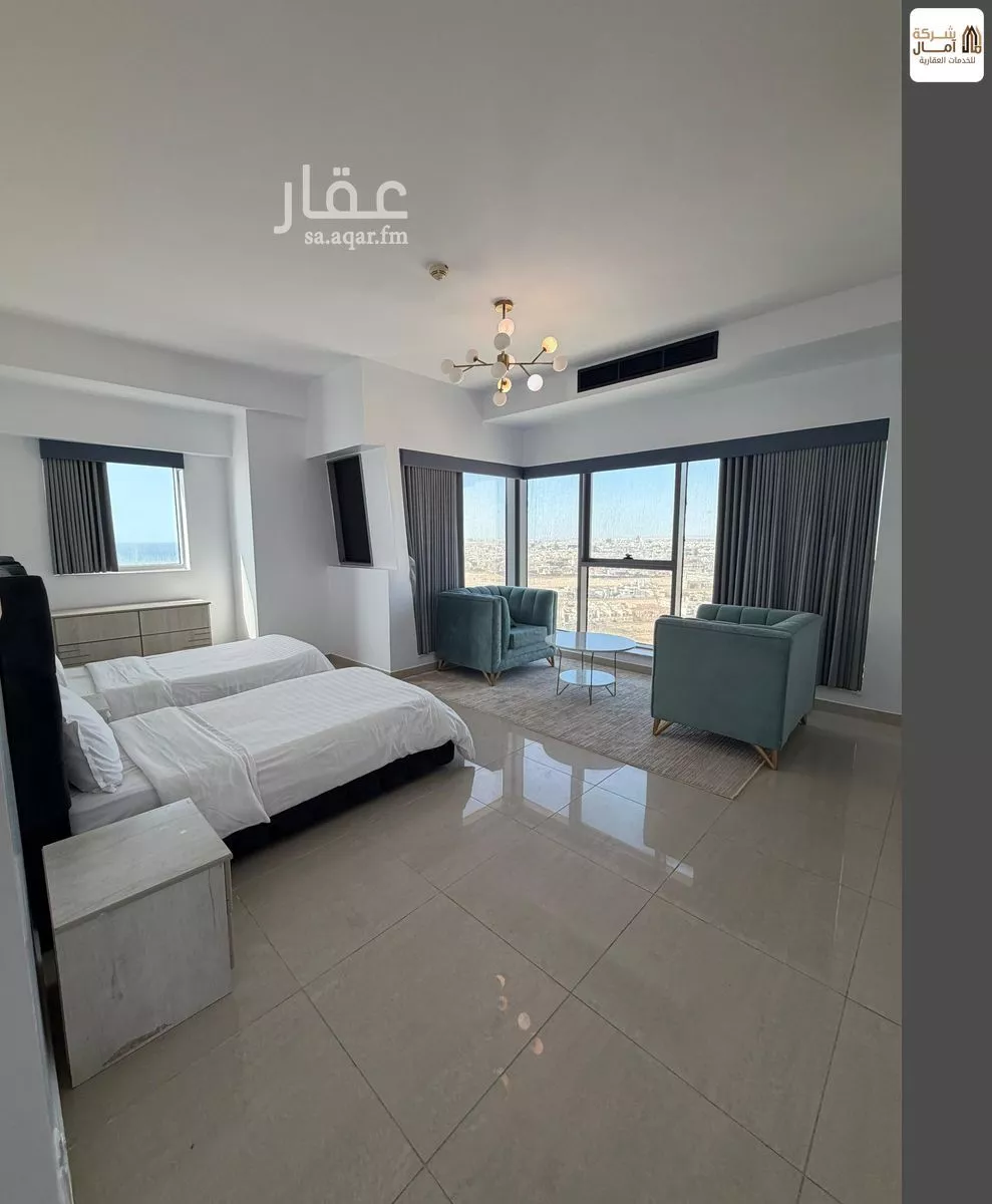 4 bedroom apartment in Al Shati 3