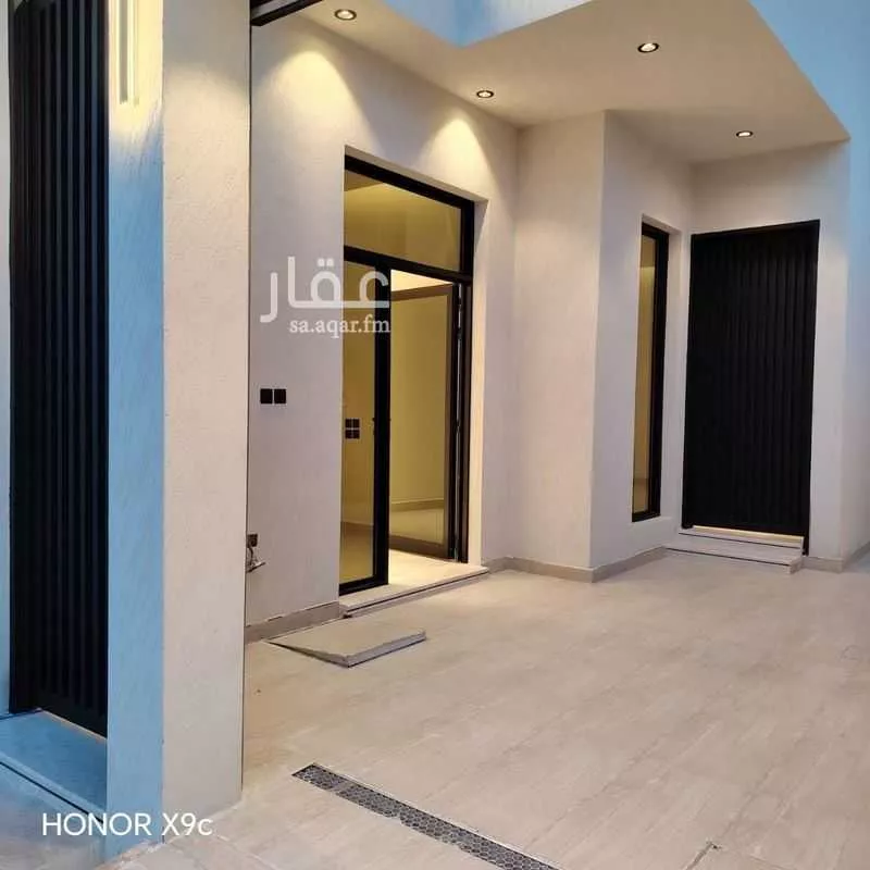 دور 4 غرف في السعادة 4