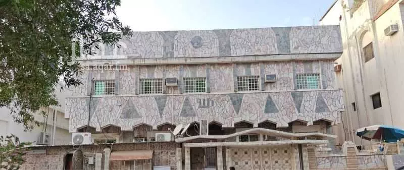 400 sqm building in Al Safa