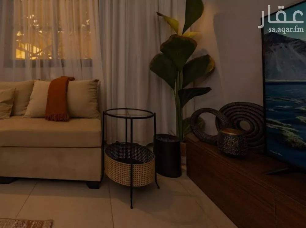 4 bedroom apartment in Al Qairawan, Riyadh 7