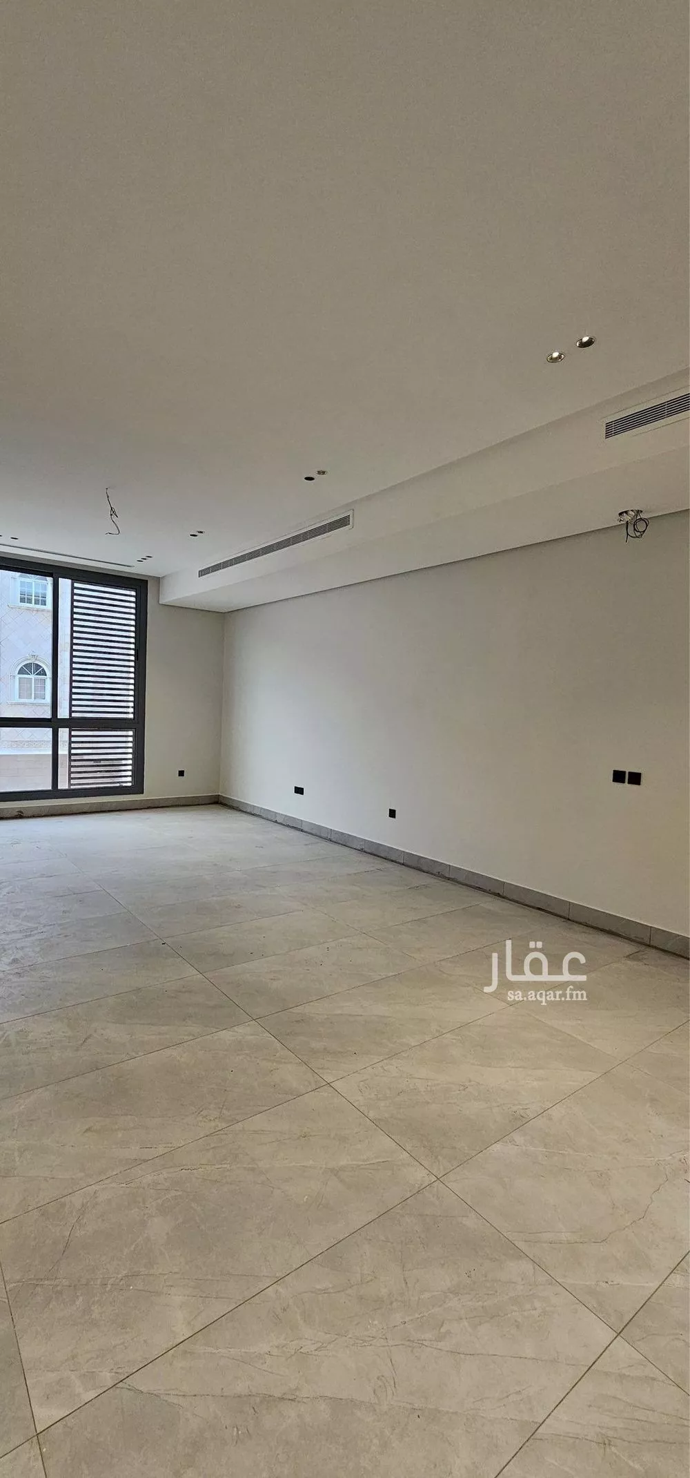 شقة 5 غرف في الروضة 5