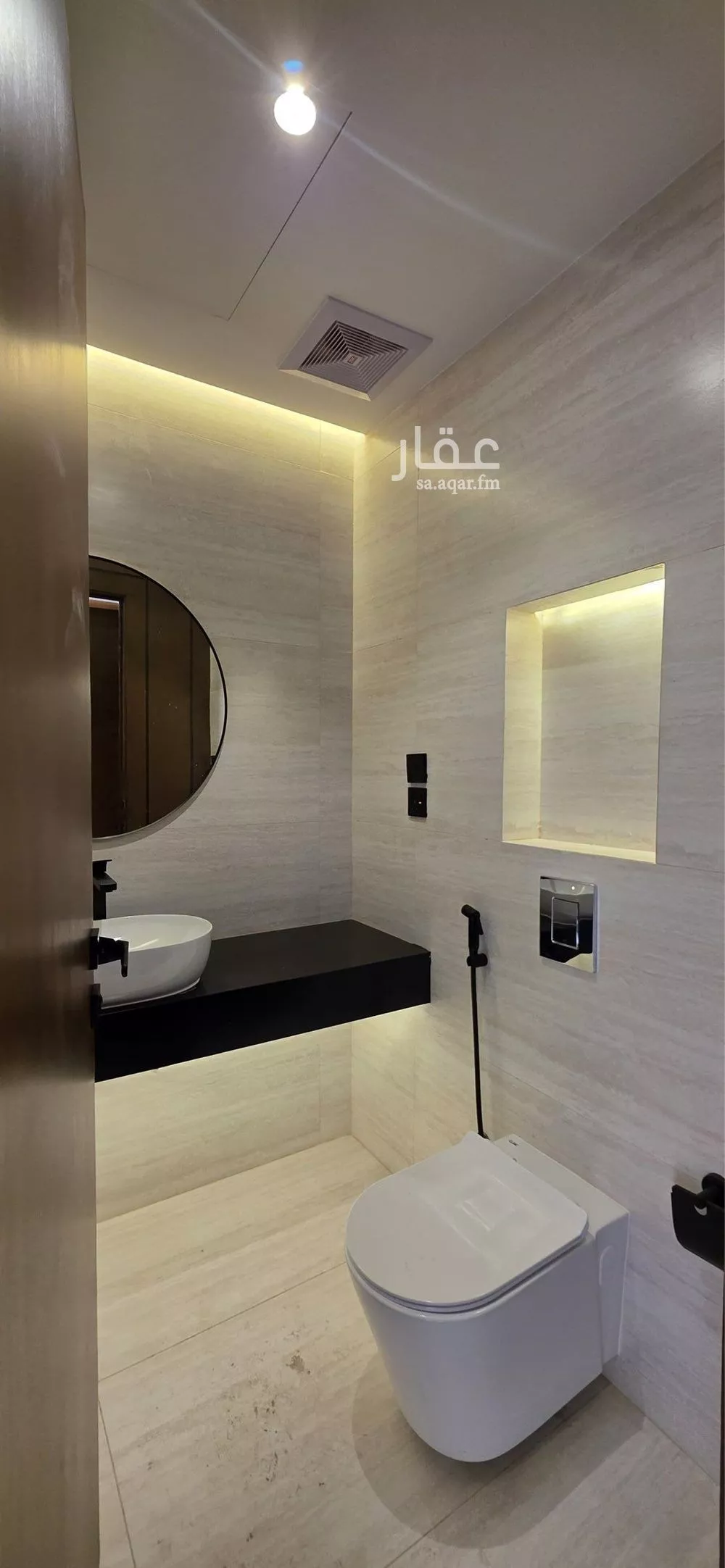 شقة 4 غرف في الروضة 5