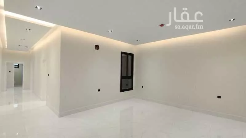 شقة 4 غرف في الحمرا 2