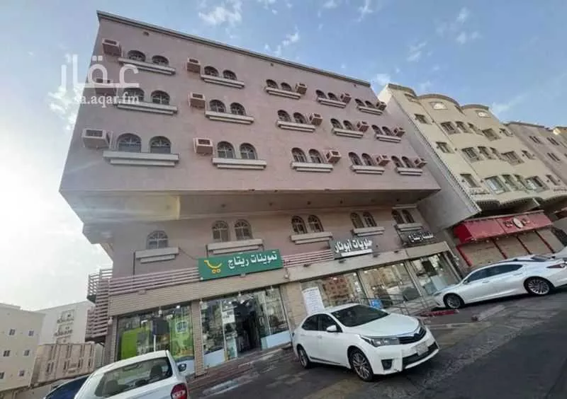 عمارة 761 م² في الشوقية 2