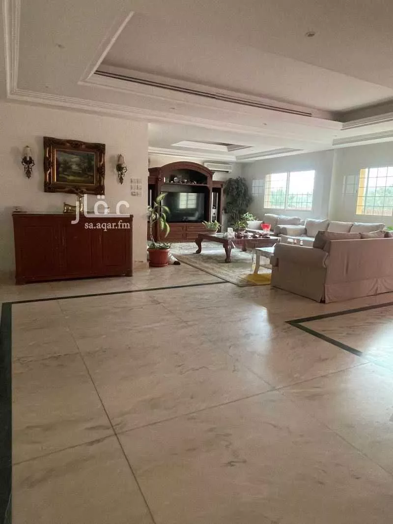 فيلا 7 غرف في الواحة 5