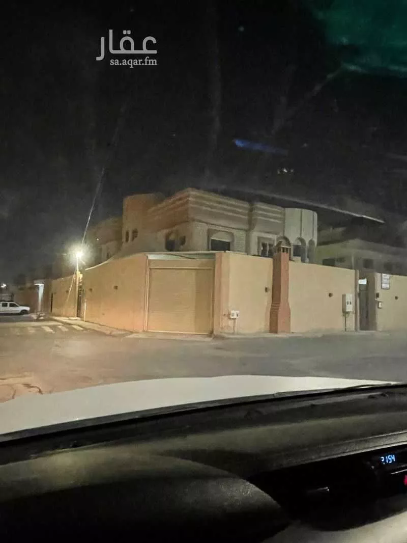 فيلا 14 غرف في الشفا 1