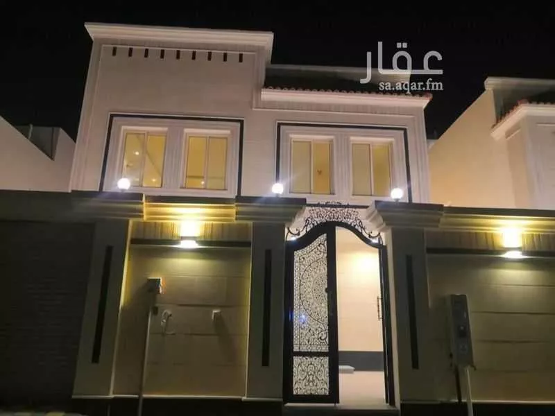 فيلا 9 غرف في الصواري 4