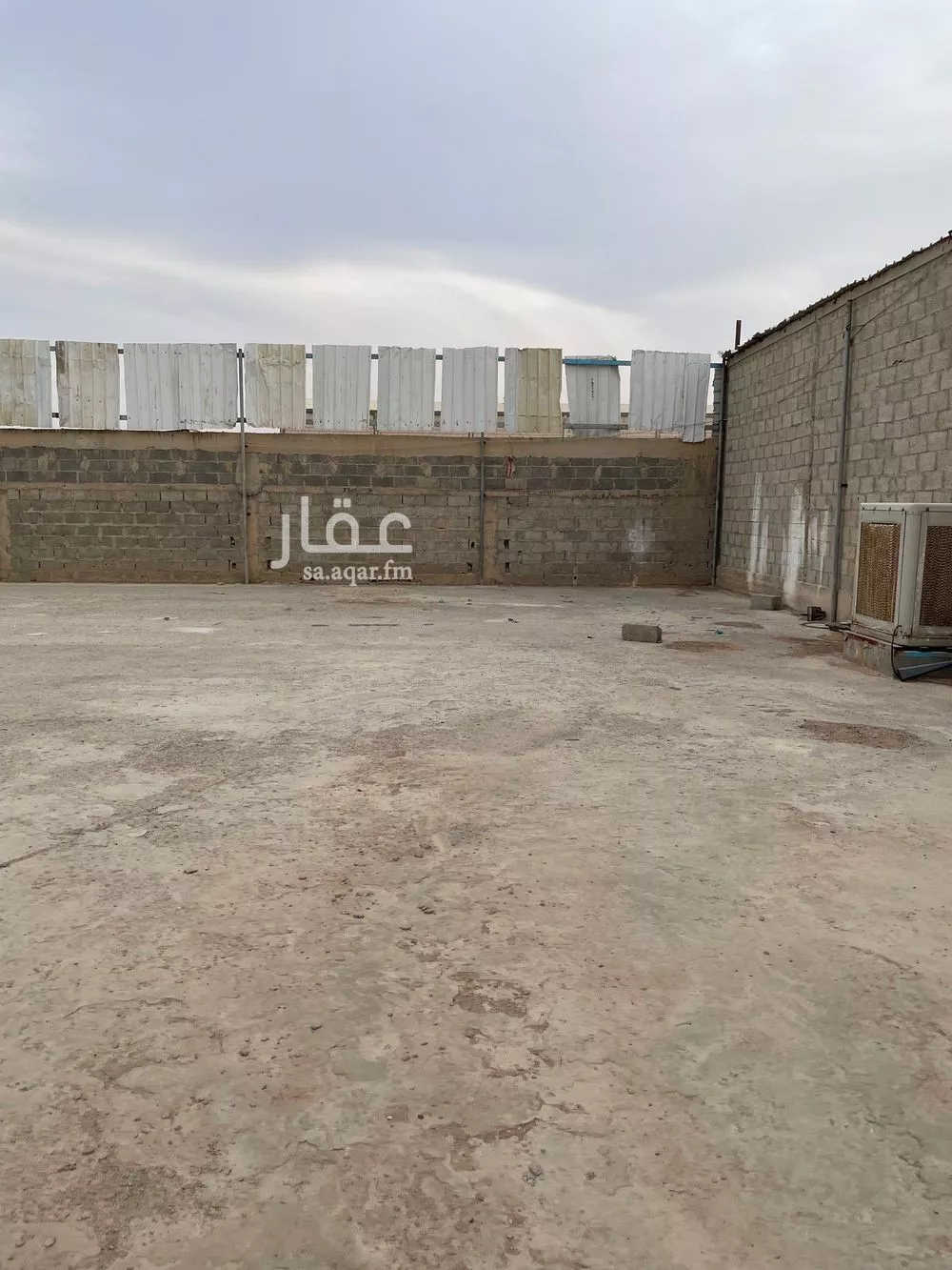 أرض 713 م² في الغنامية 3