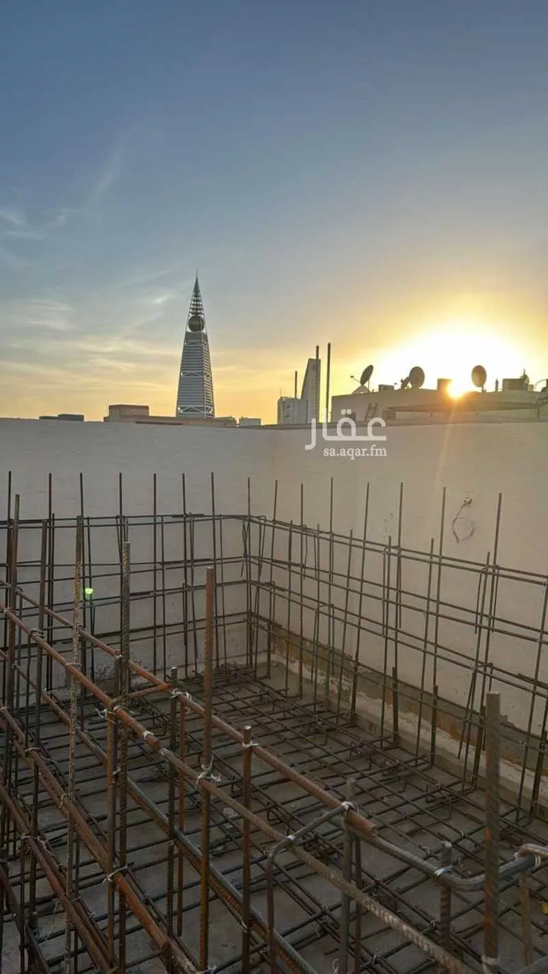 فيلا 12 غرف في العليا 2