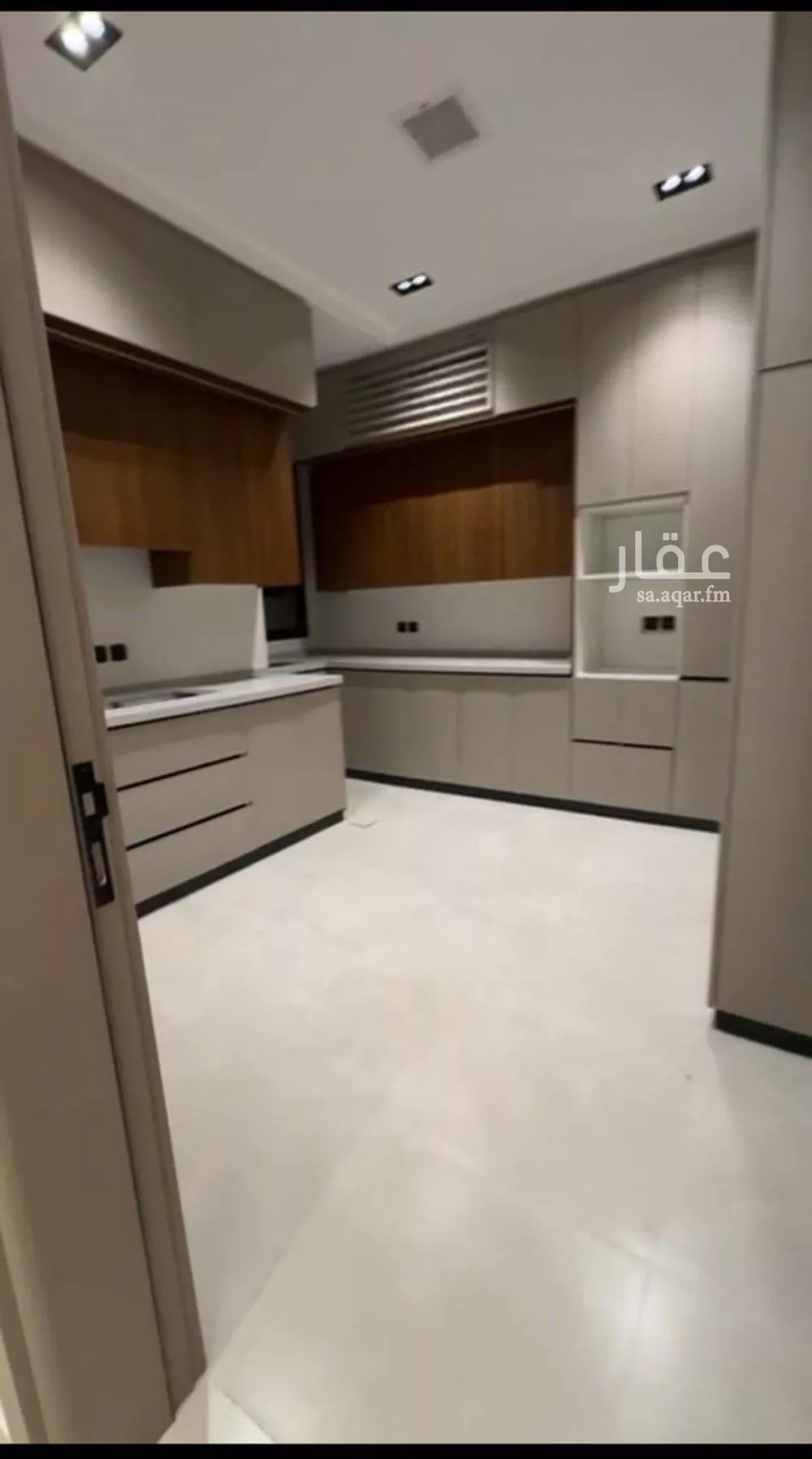 شقة 4 غرف في قرطبة 3