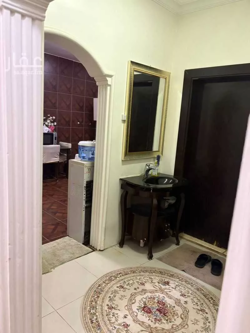 7 bedroom apartment in Al Wadi 2