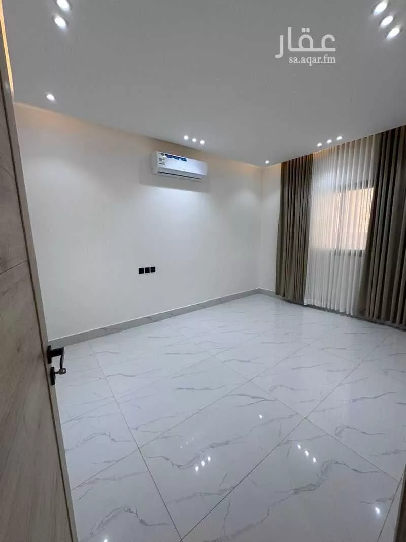 5 bedroom villa in Al Uraija Al Gharbiyah, Riyadh