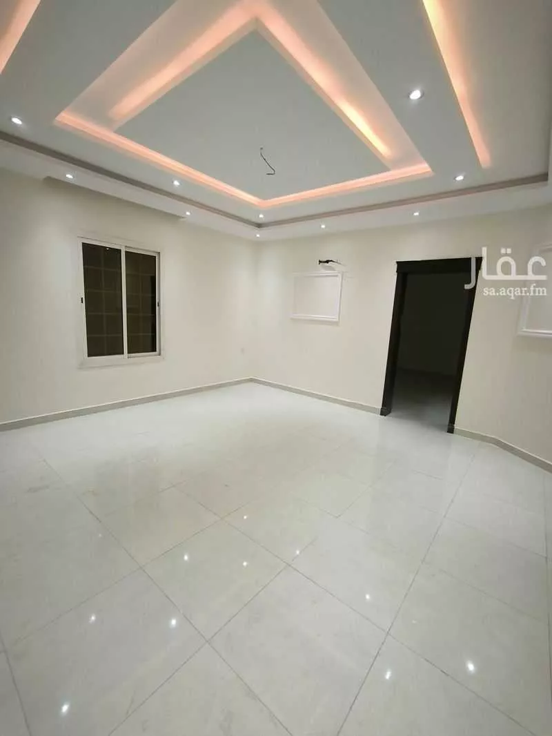 6 bedroom apartment in Muraykh 1