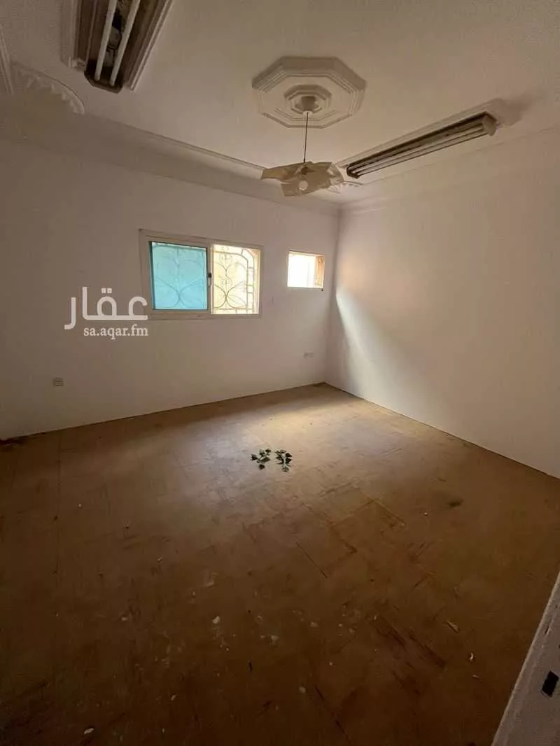 5 bedroom villa in Al Rawabi, Riyadh 7