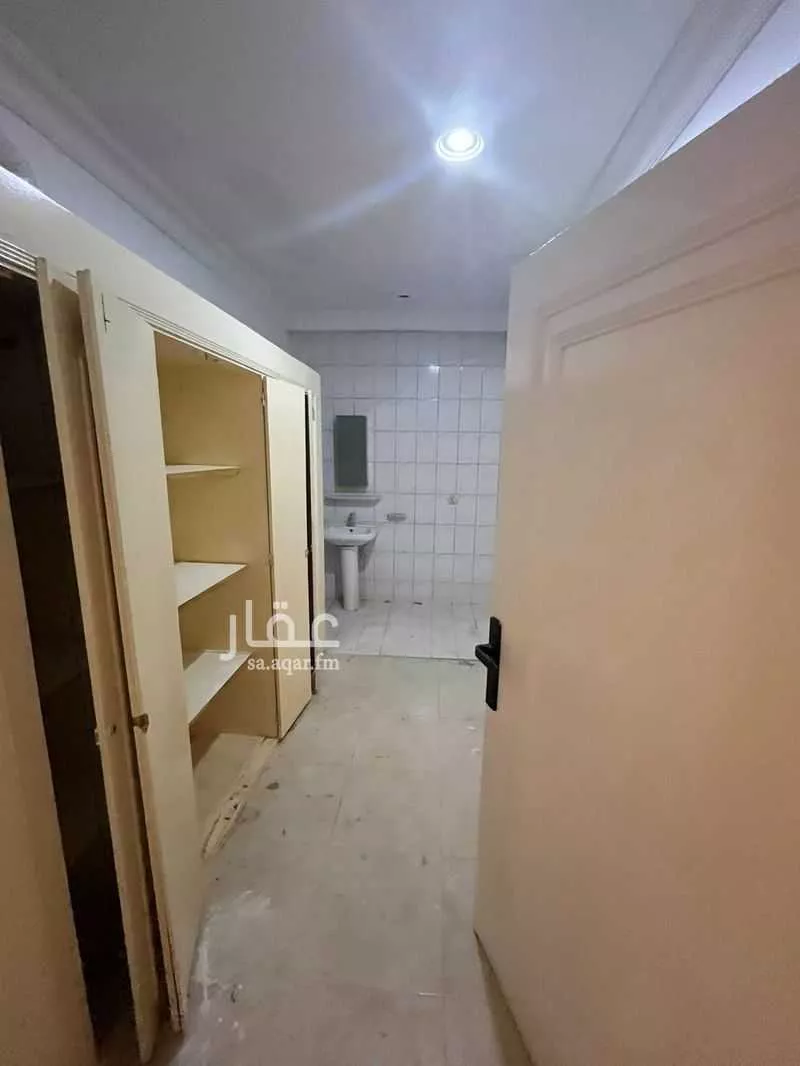 5 bedroom villa in Al Rawabi, Riyadh 6