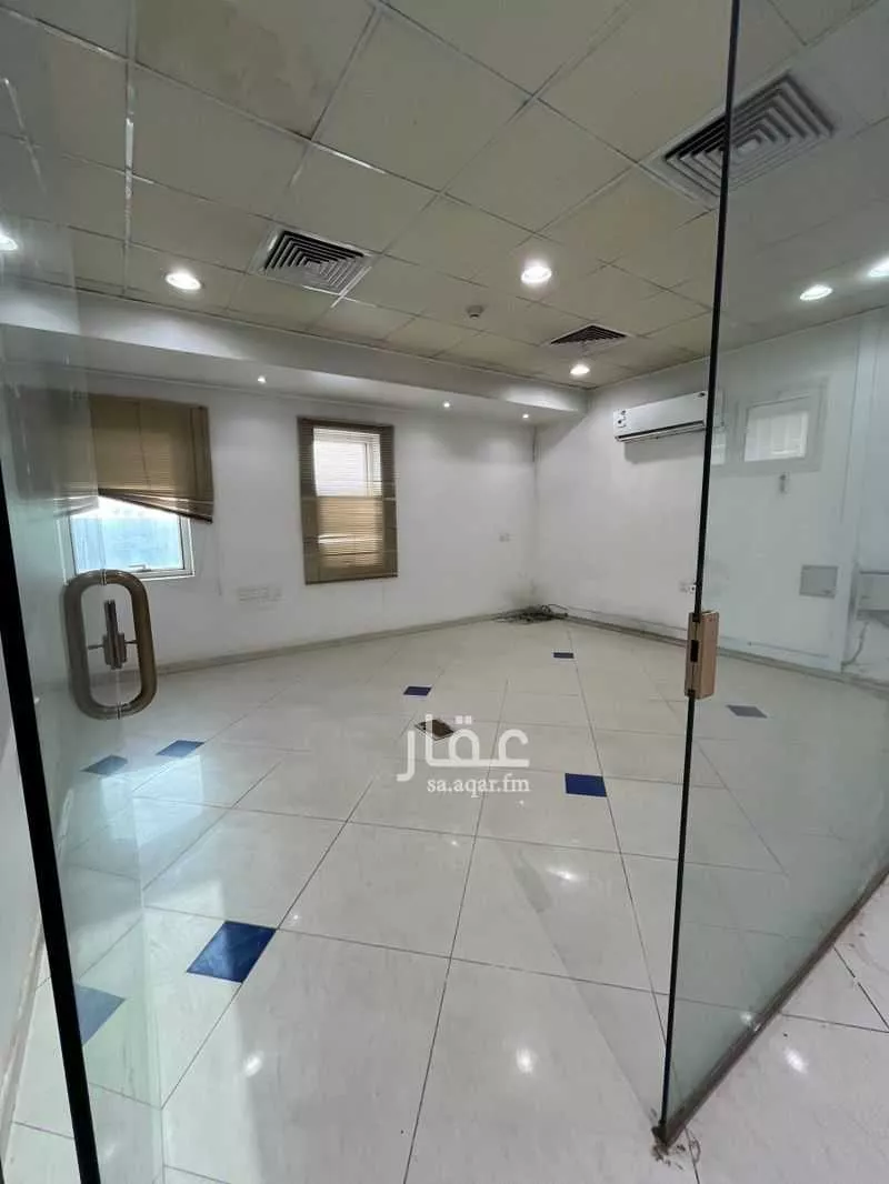 10 bedroom building in Al Faisaliyyah, Riyadh 9