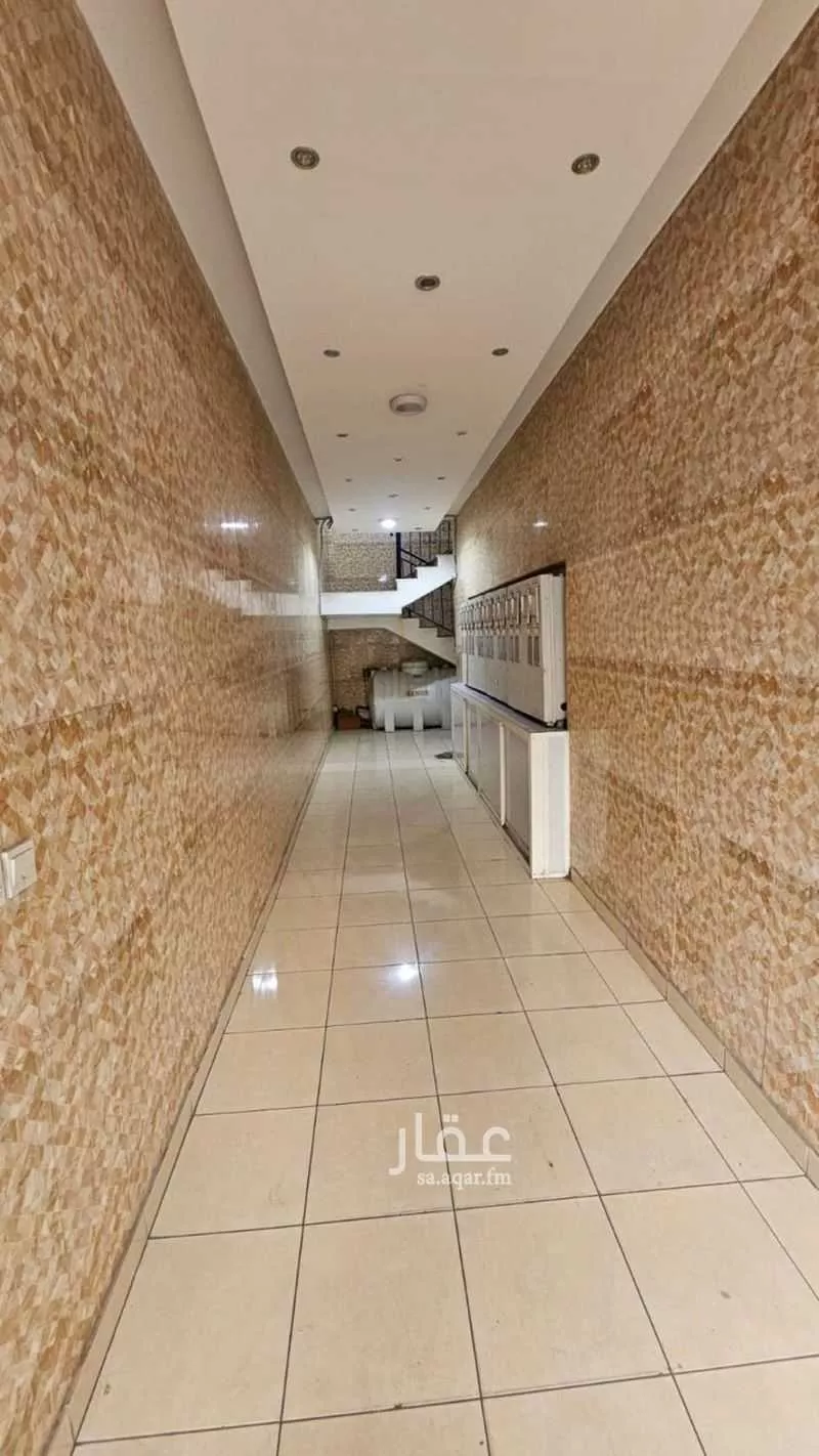 عمارة 325 م² في الثقبة 3