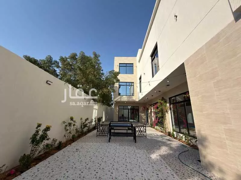 فيلا 7 غرف في الصواري 4