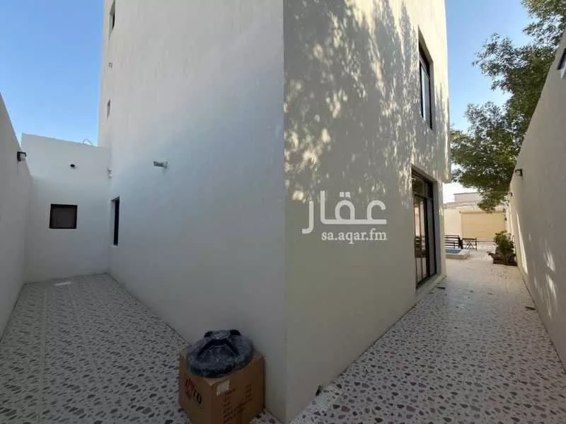 فيلا 7 غرف في الصواري 5