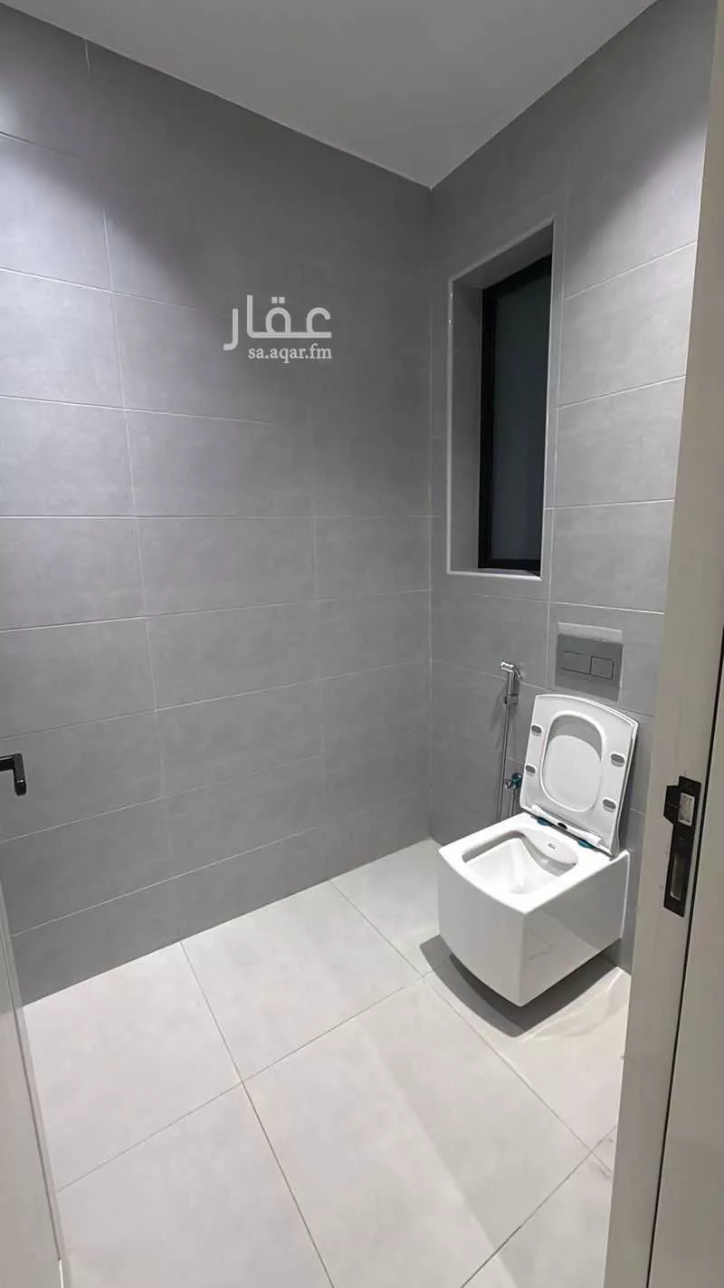 شقة 3 غرف في البحر 3