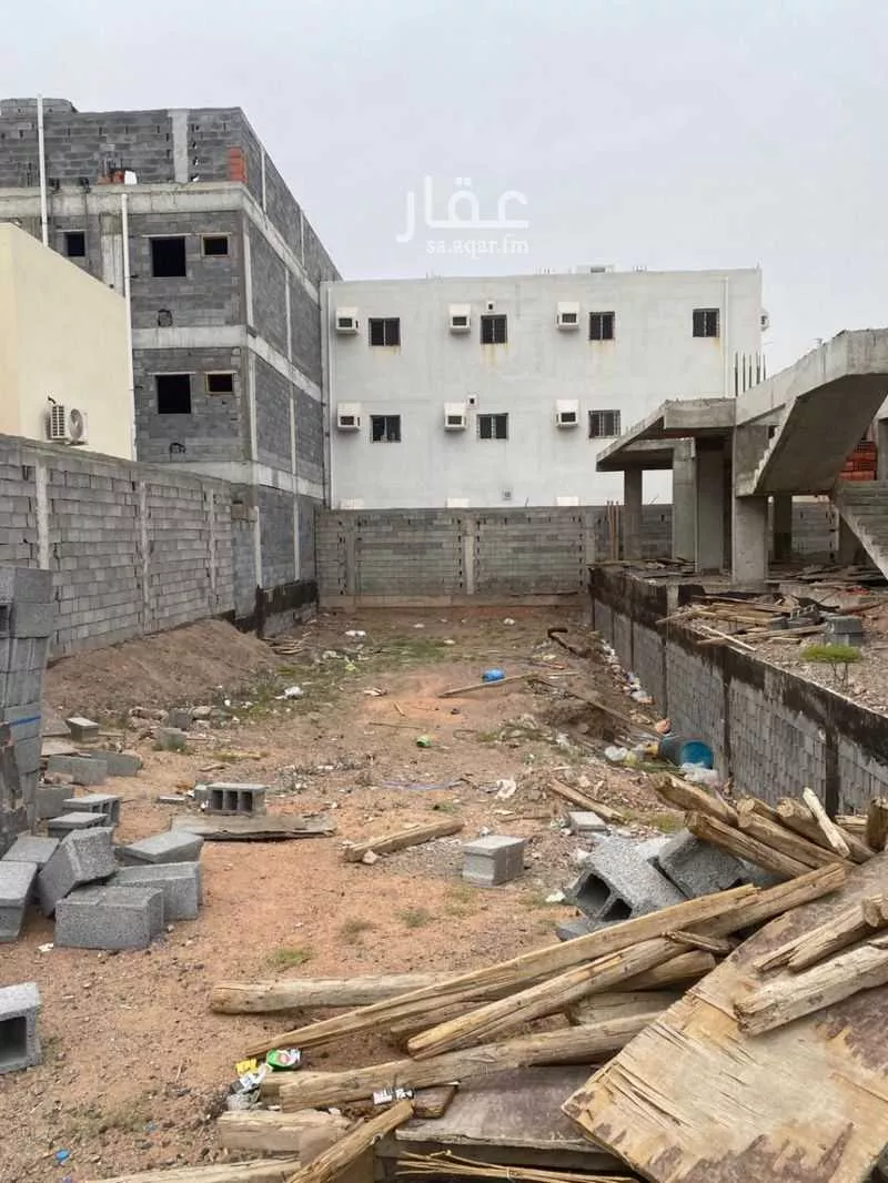 أرض 300 م² في ورقان 3