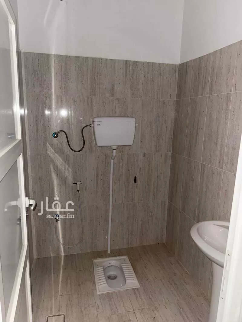 warehouse in An Nadhim, Riyadh 4