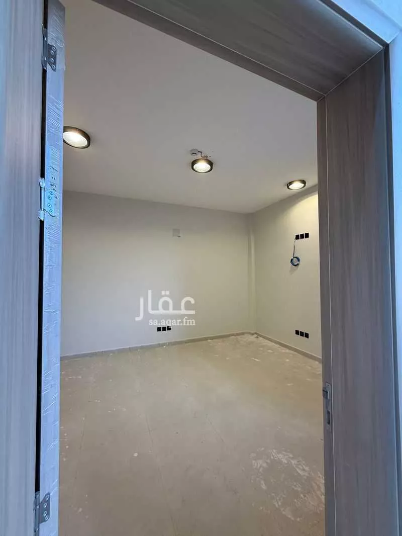 warehouse in An Nadhim, Riyadh 3