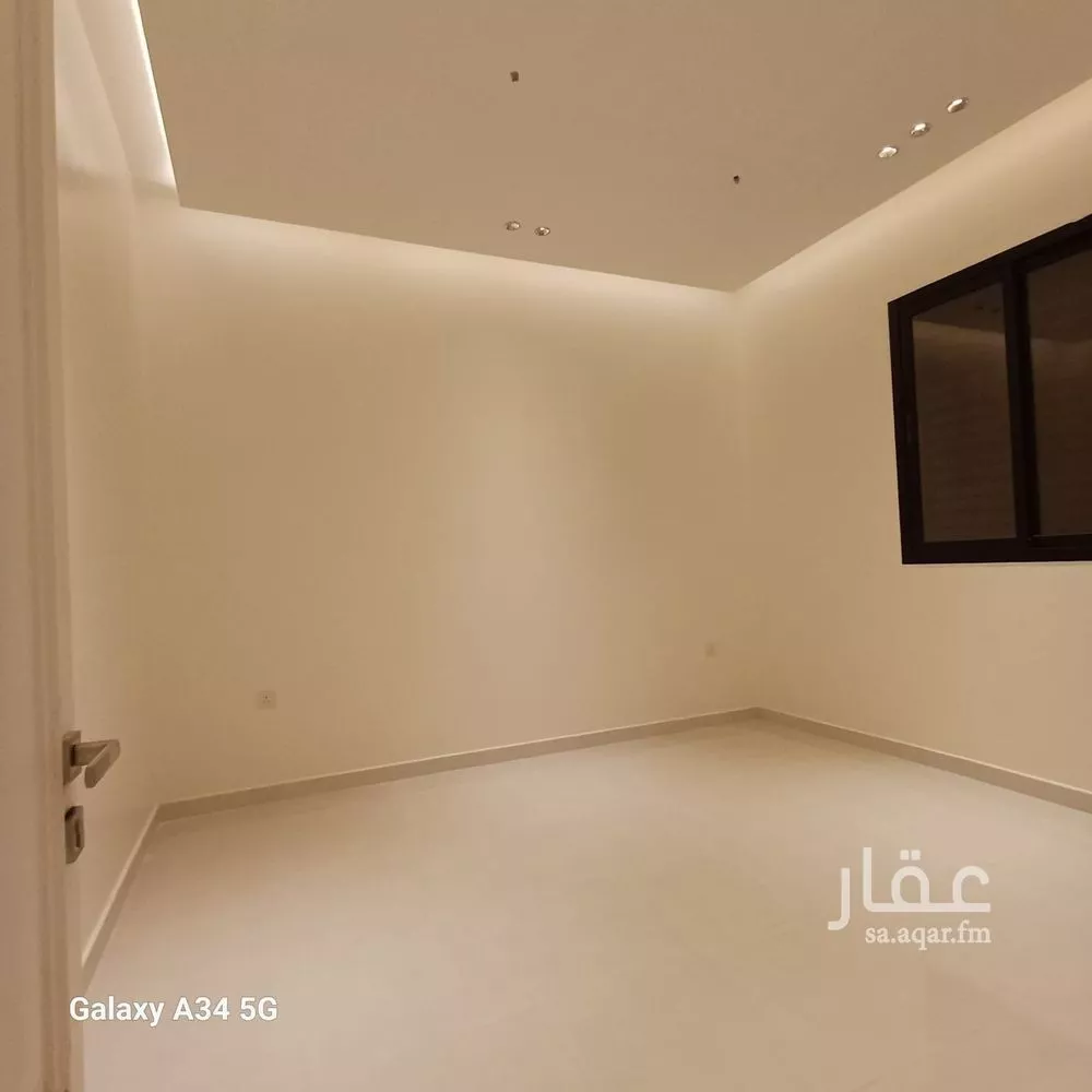 دور 3 غرف في العارض 3