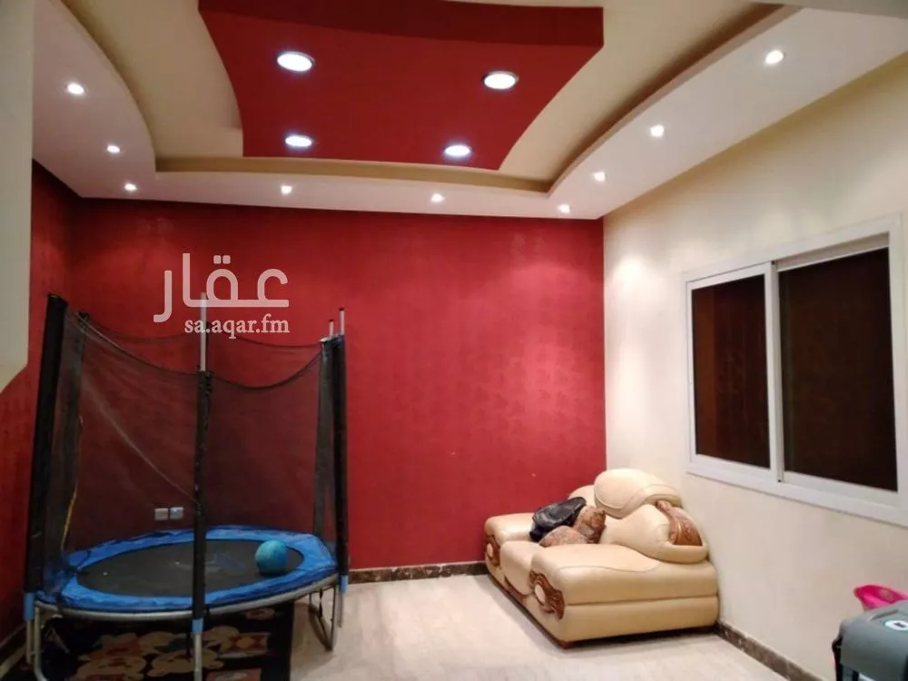 فيلا 5 غرف في الياسمين 3