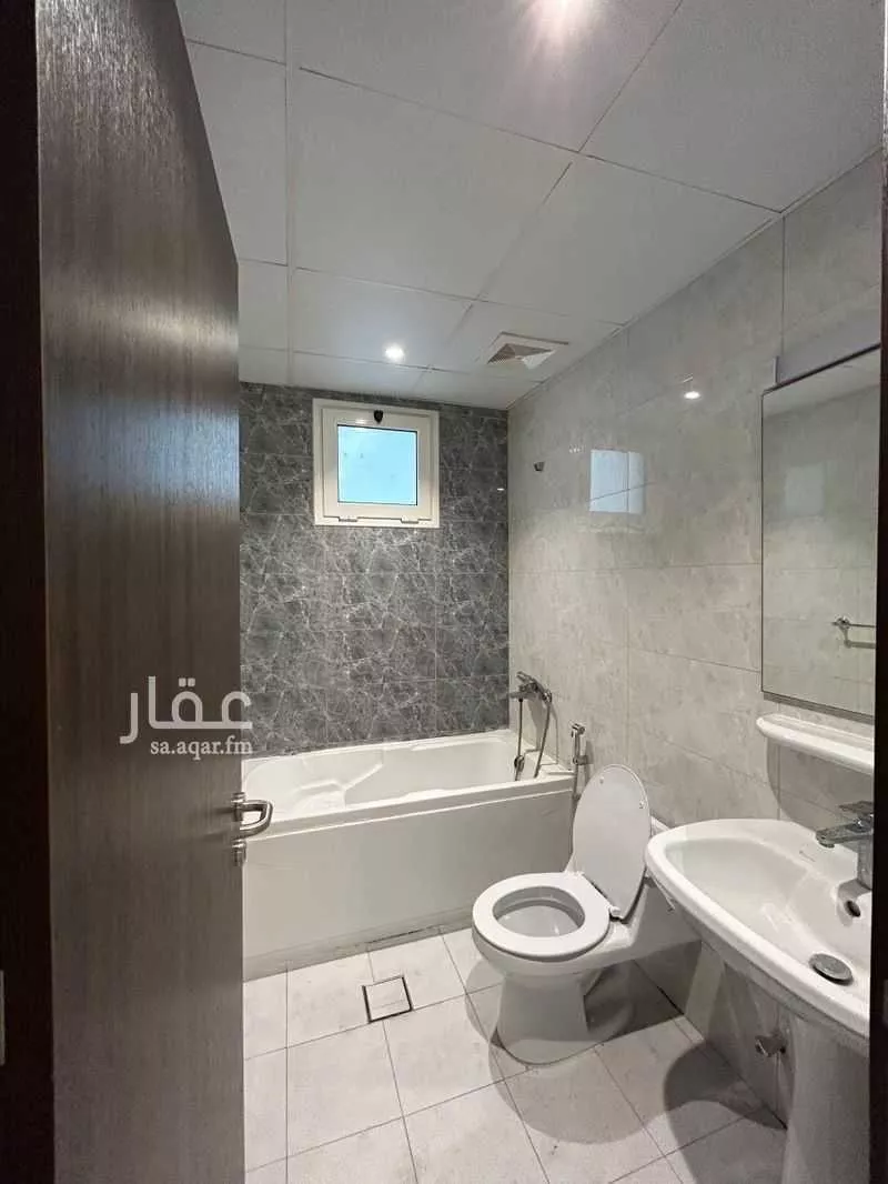 4 bedroom apartment in Al Rawabi, Eastern Province 6