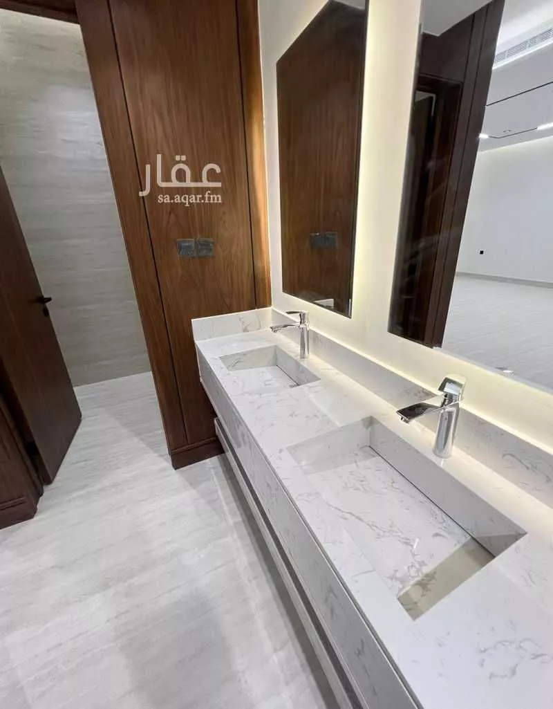 فيلا 6 غرف في النرجس 5