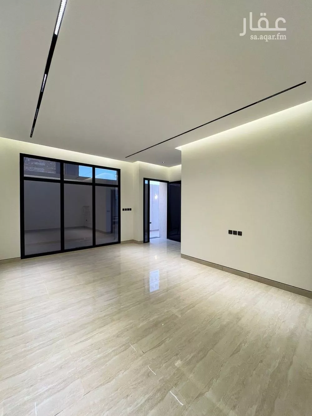 فيلا 5 غرف في النرجس 2