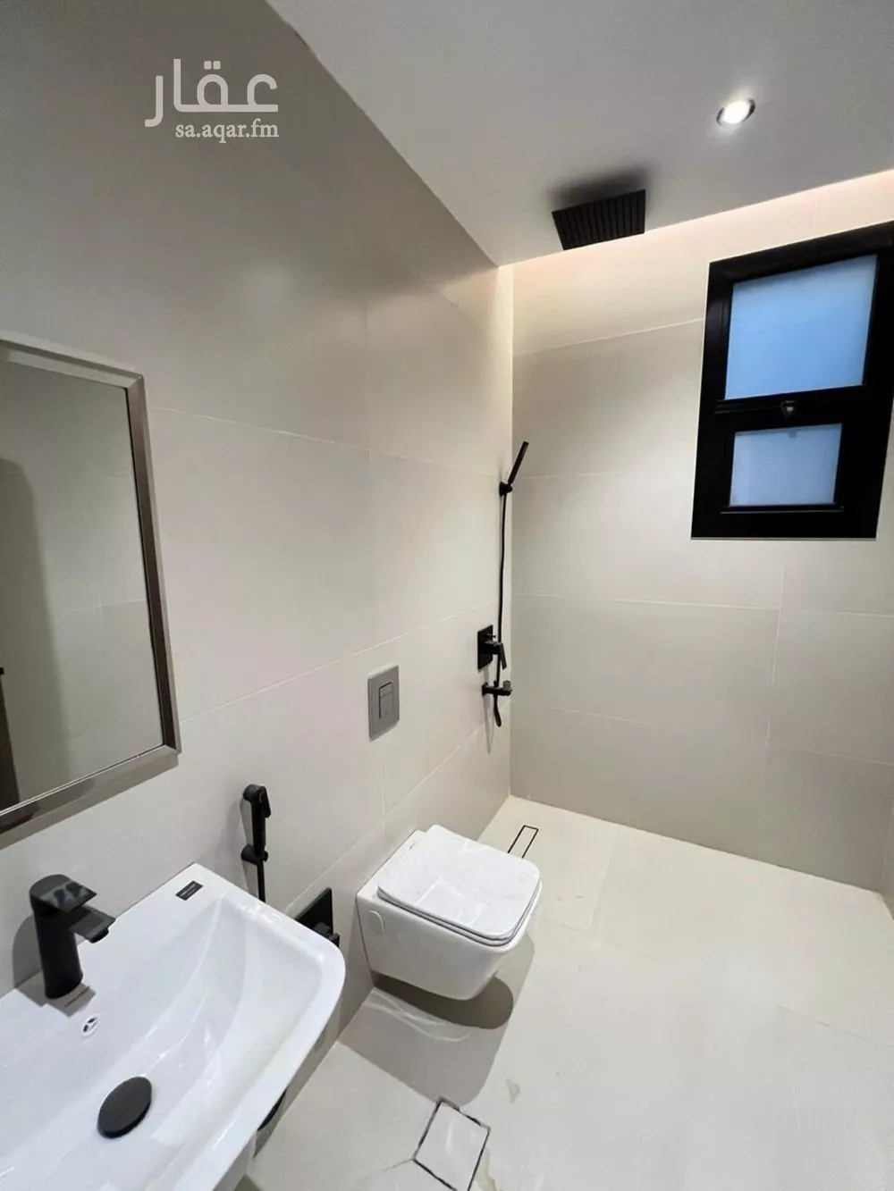 4 bedroom villa in Al Aridh, Riyadh 10