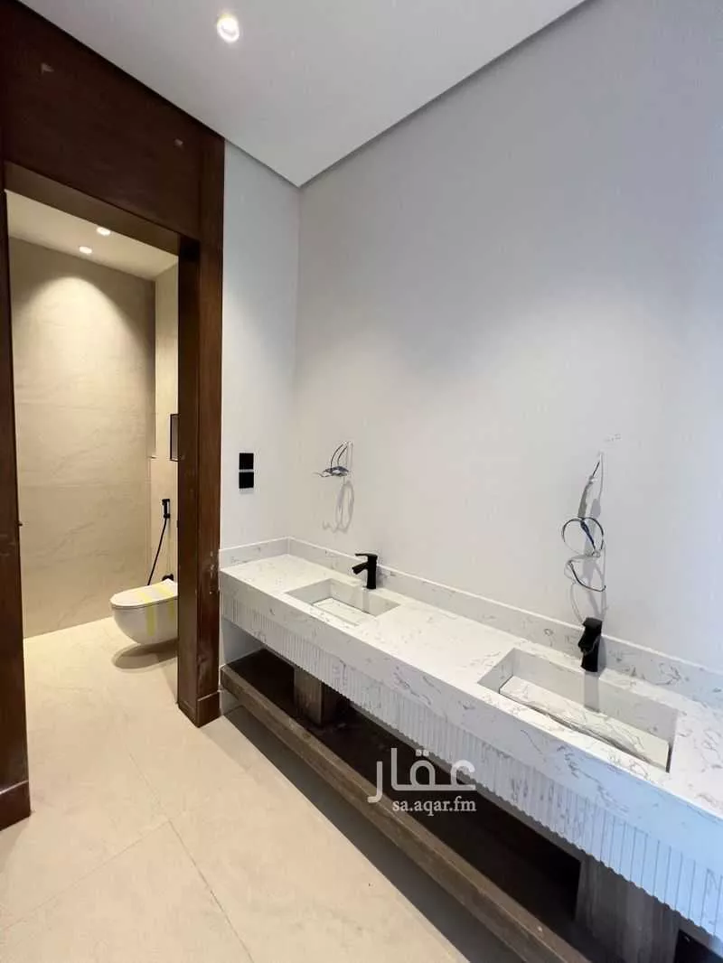 فيلا 5 غرف في النرجس 2