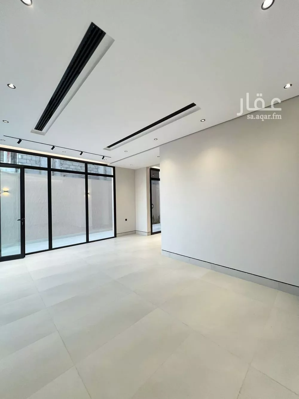 فيلا 5 غرف في النرجس 2