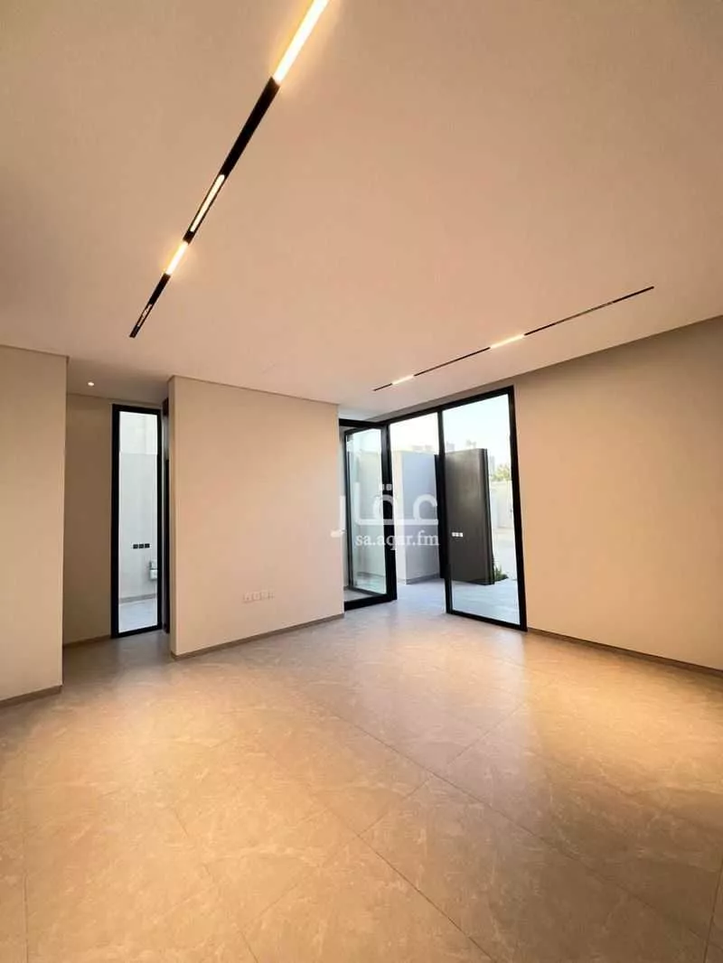 فيلا 4 غرف في العارض 2