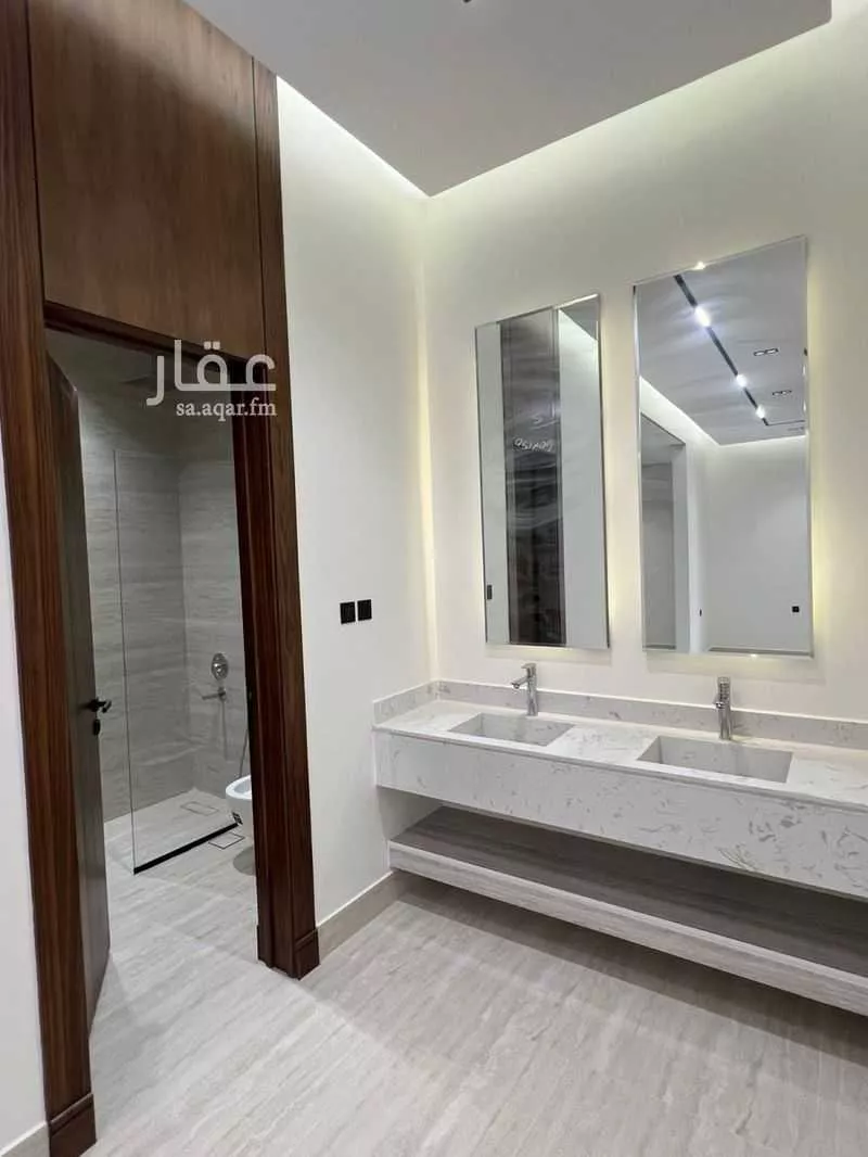 فيلا 4 غرف في النرجس 5