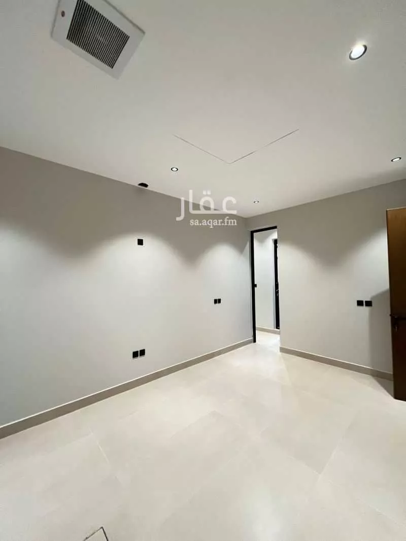 فيلا 5 غرف في العارض 5